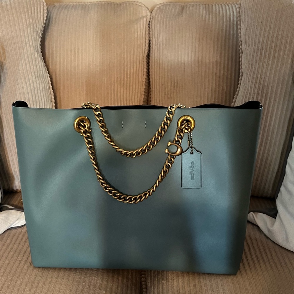 Coach Restored Signature Chain Central Tote NWOT - Picture 2 of 9